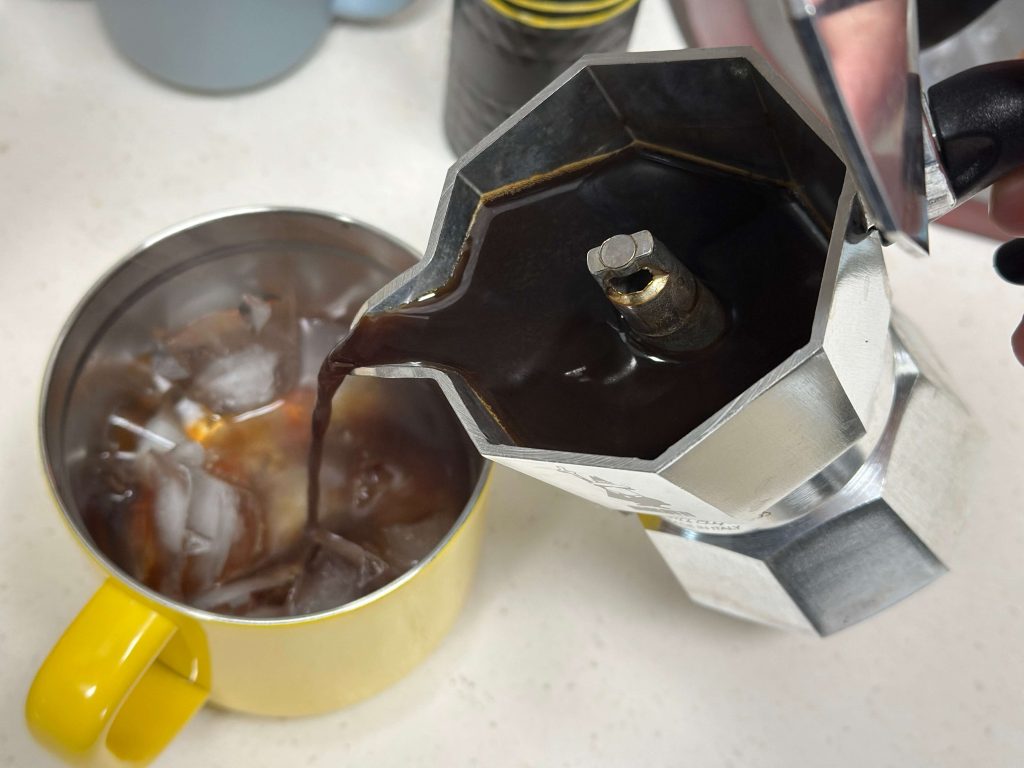 모카포트 커피 추출